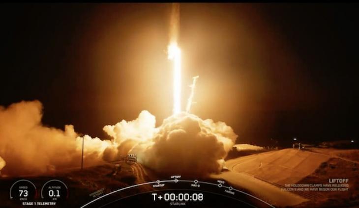 SpaceX Falcon 9 Late Night Launch From Vandenberg